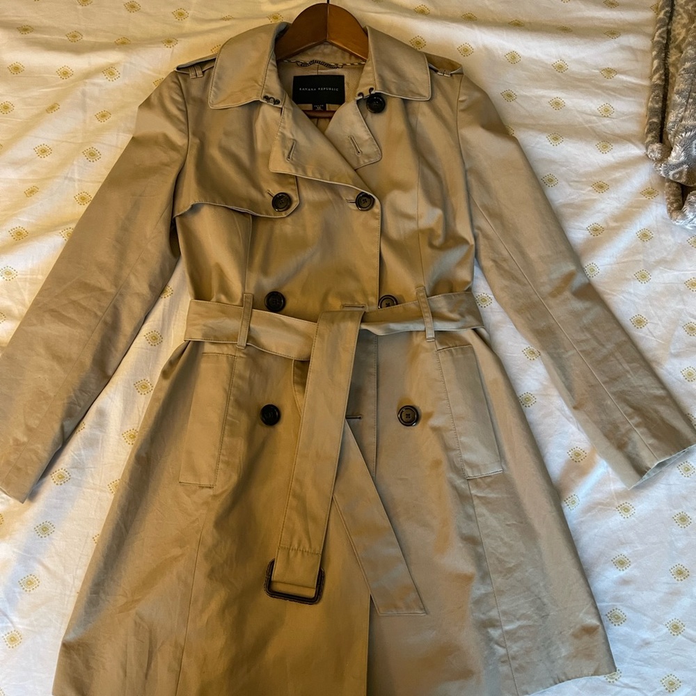 Banana Republic Classic Trench Coat XS